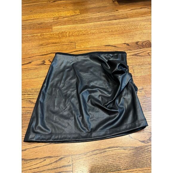 Helmut Lang Faux Leather Mini Skirt Medium - Picture 3 of 6